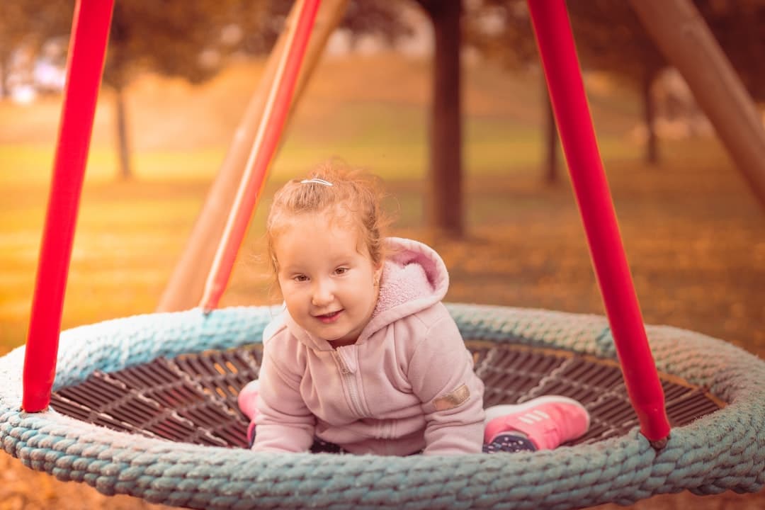 Motor Skills 0–6 Months: Development Guide & Milestones