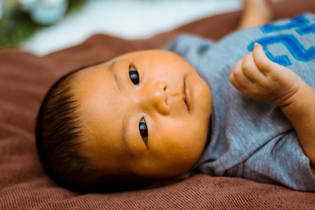 Does Reading Aloud to Newborns Really Matter? Benefits & Tips